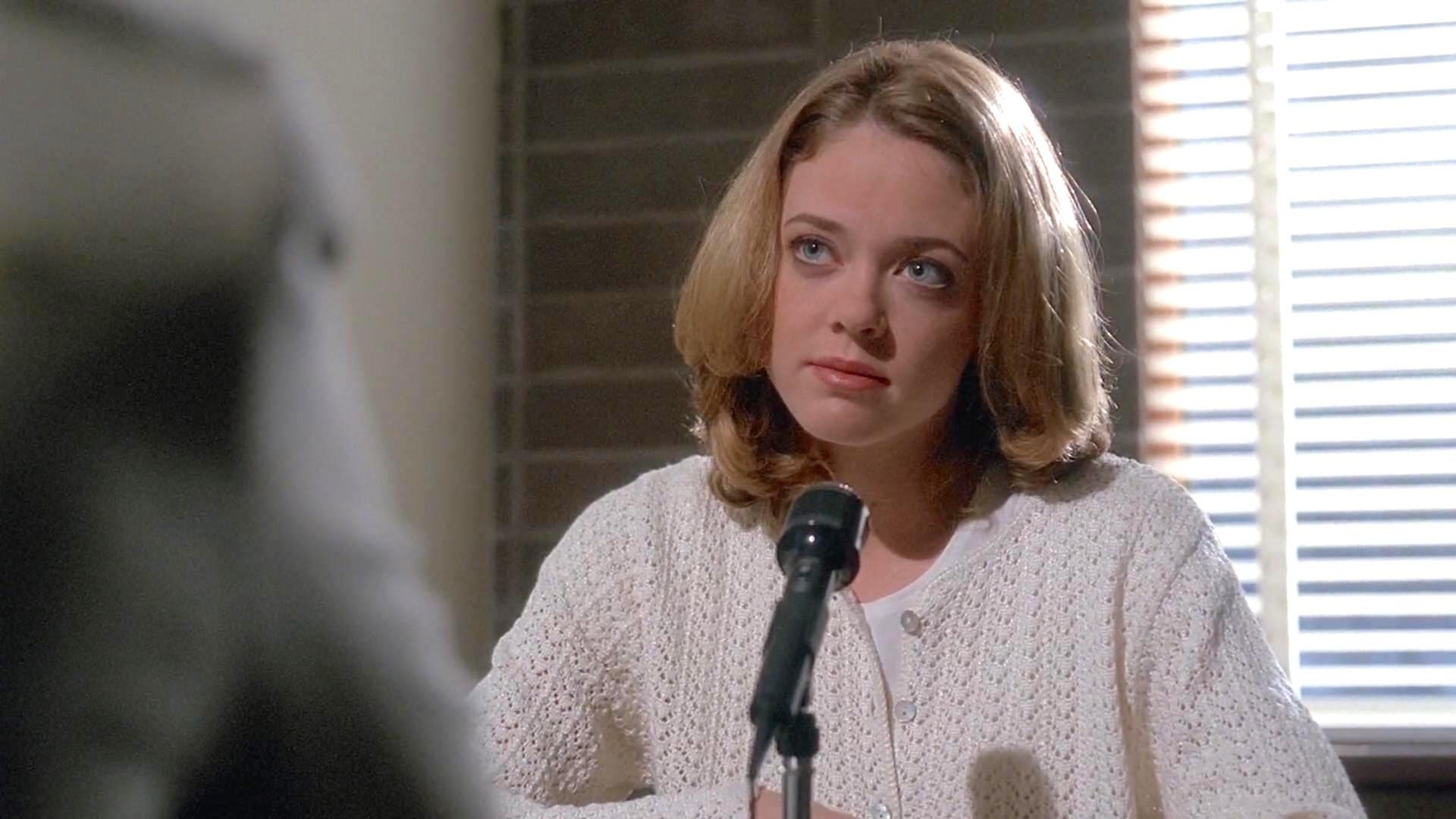 Lisa Robin Kelly
