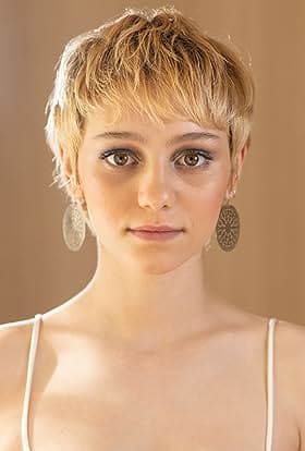 María Romanillos