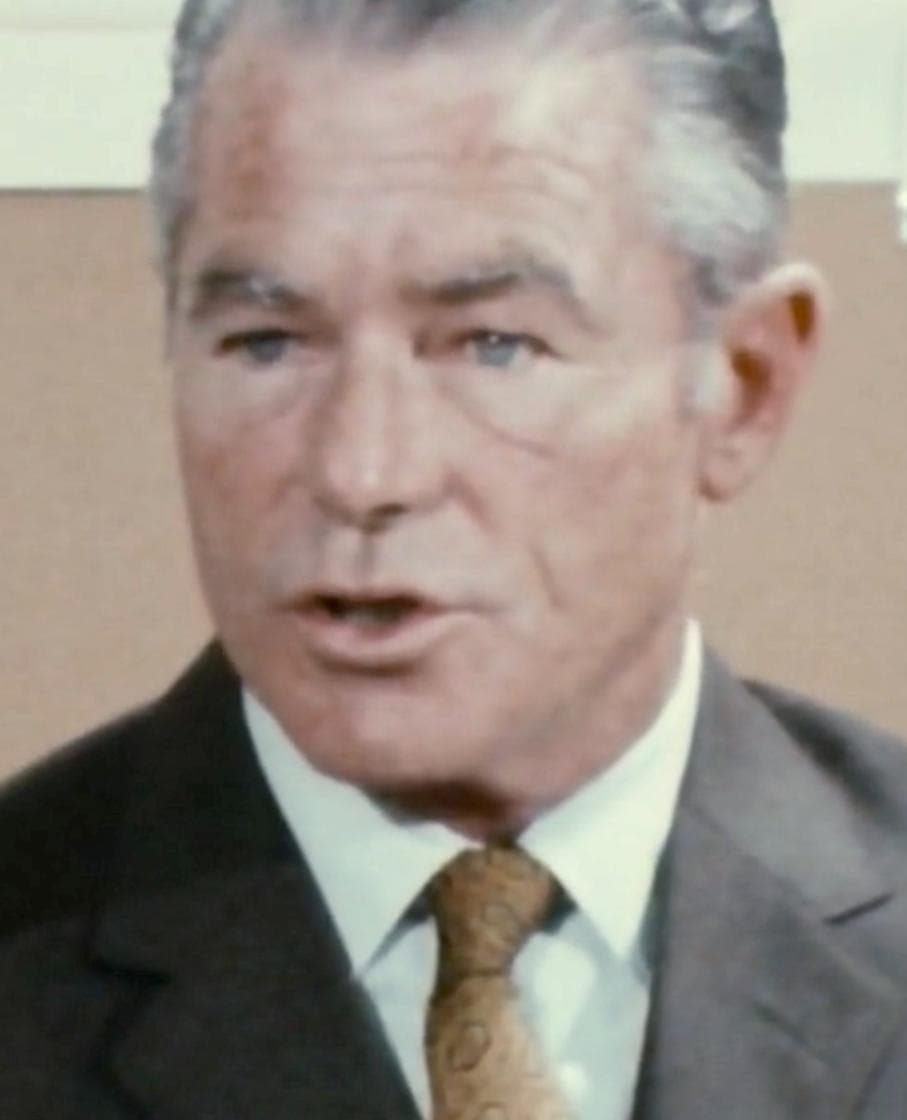 Martin Lee