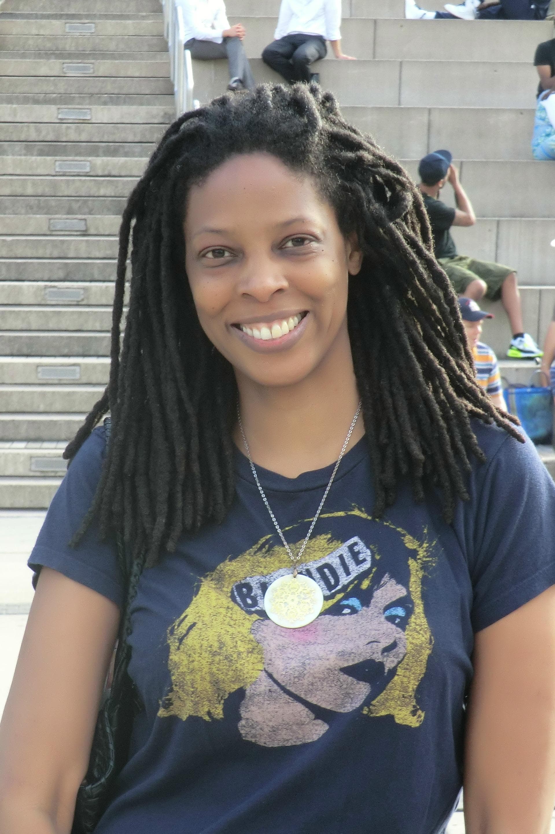 Tanya Steele