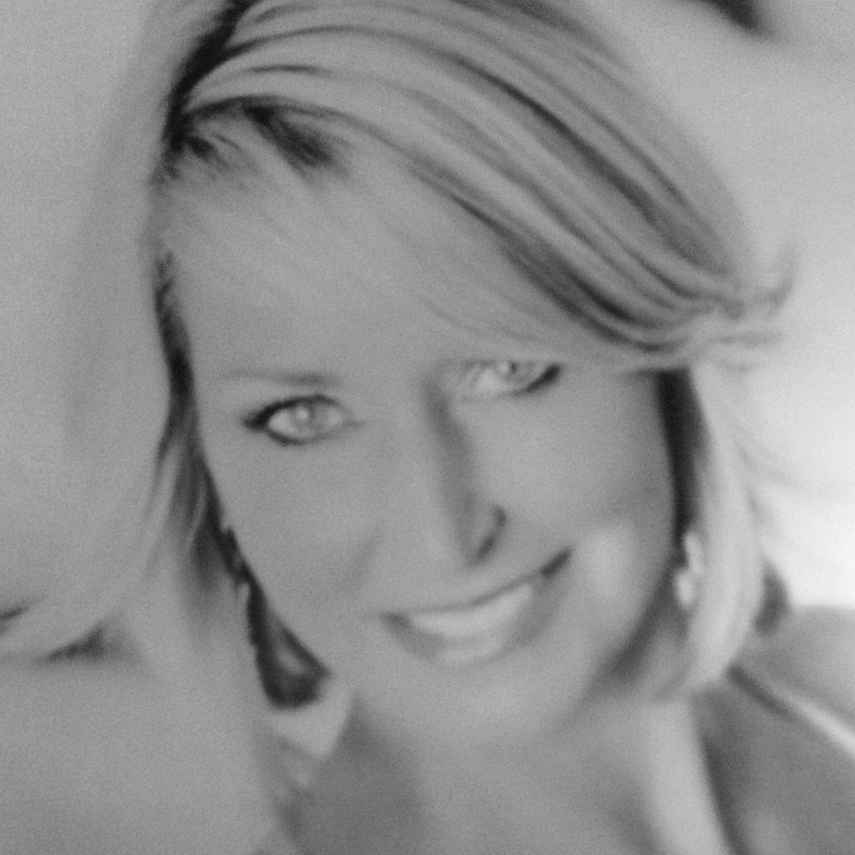 Leslie Lowe